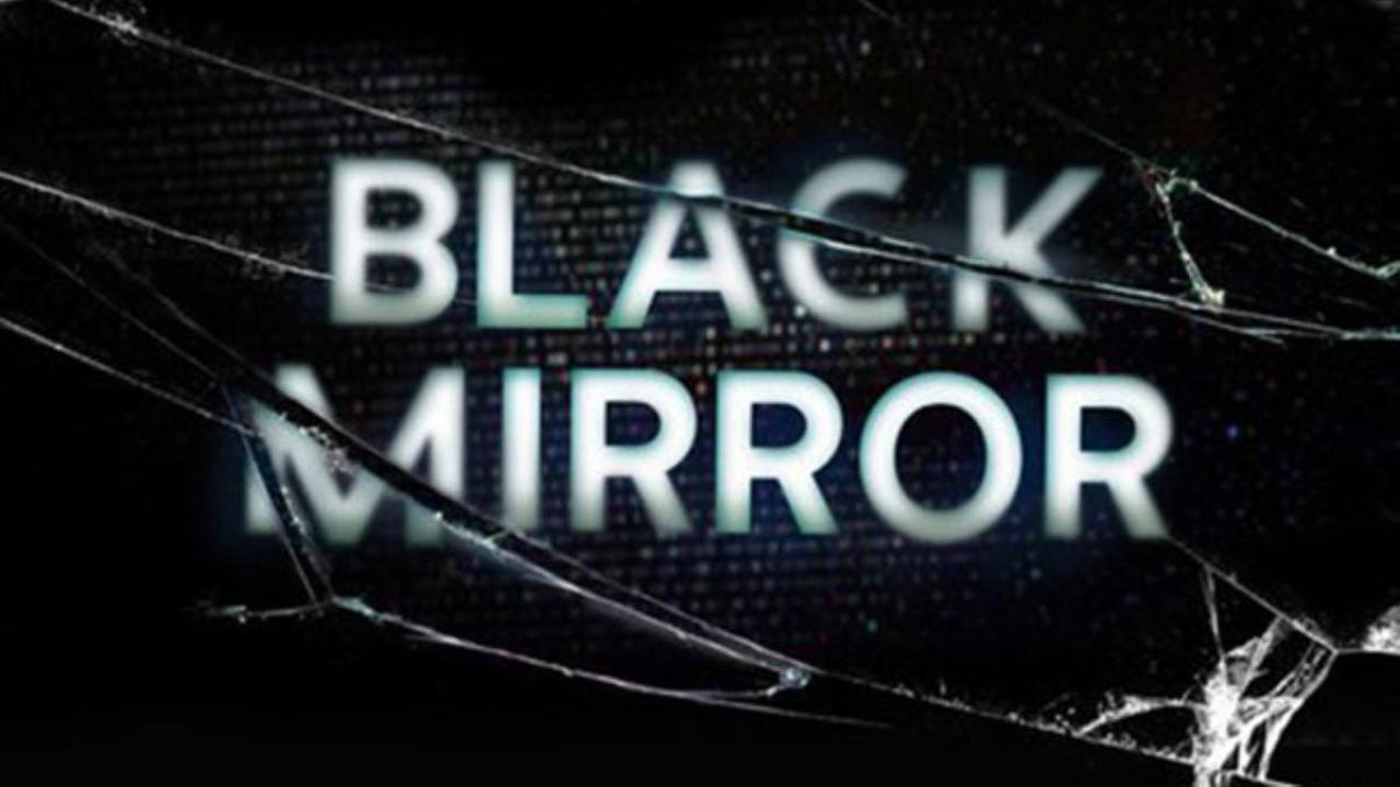 Black Mirror 2. Sezon 1. Bölüm
