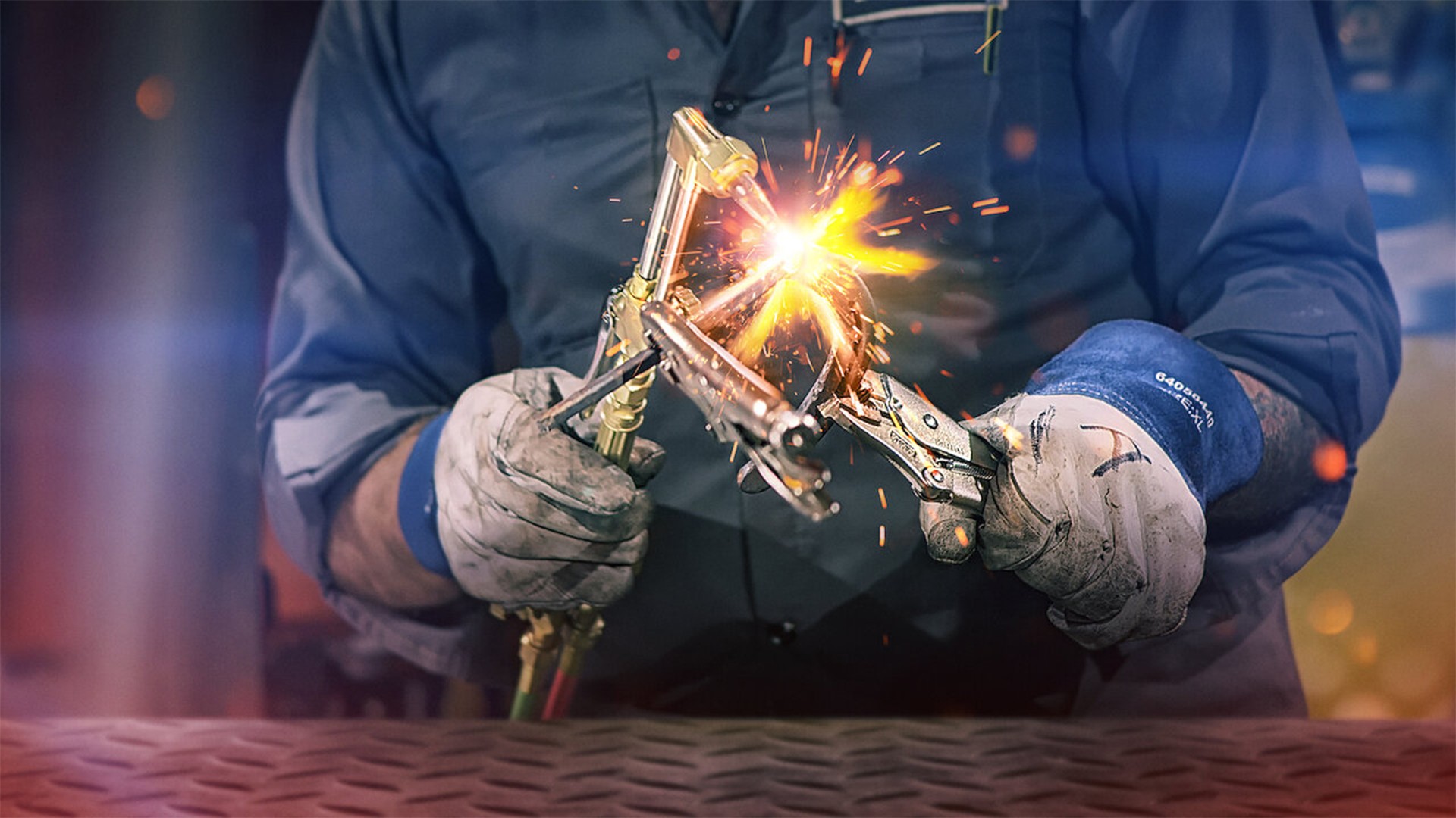 Metal Shop Masters 1. Sezon 1. Bölüm