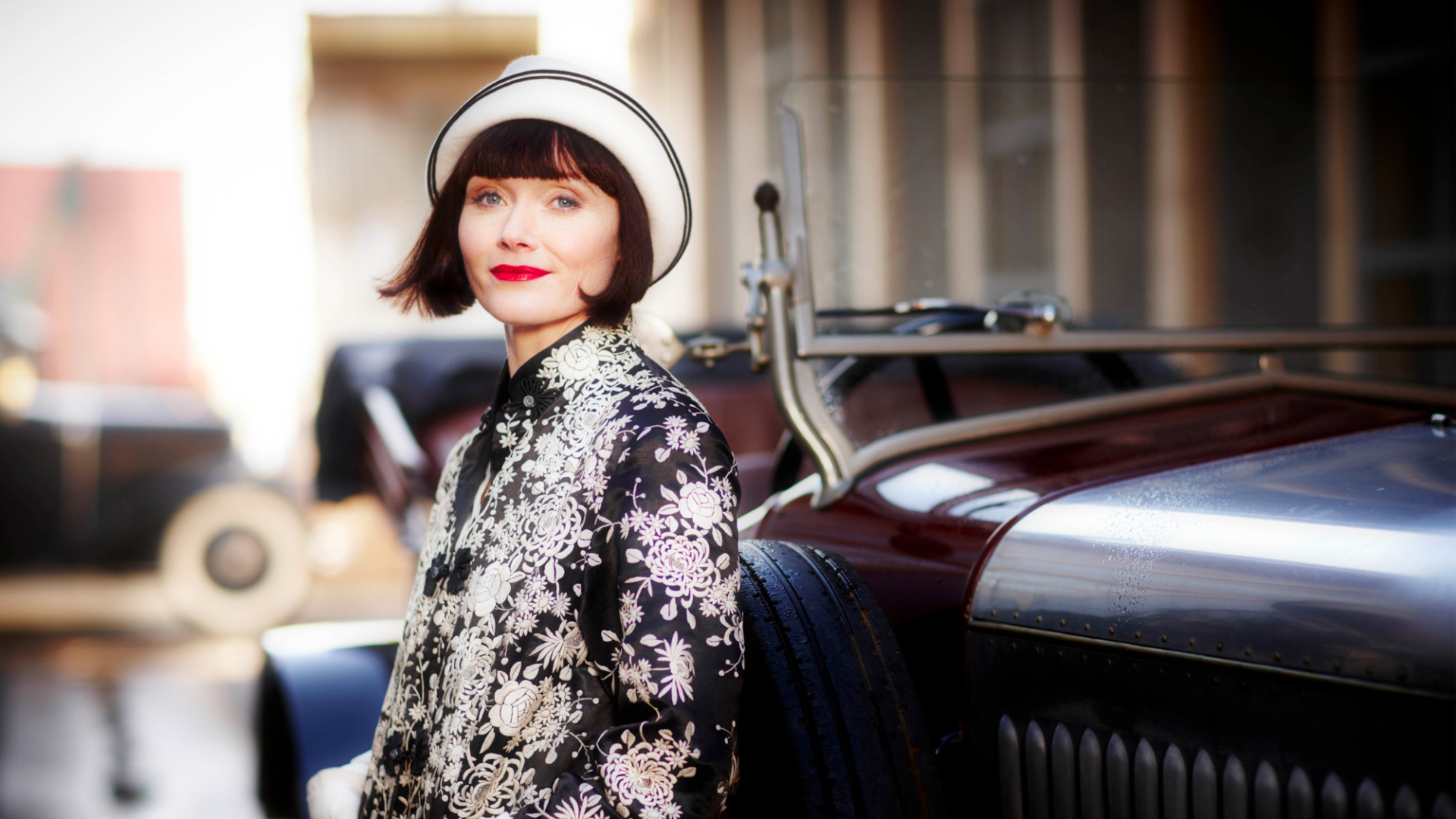 Miss Fisher’s Murder Mysteries 2. Sezon 13. Bölüm