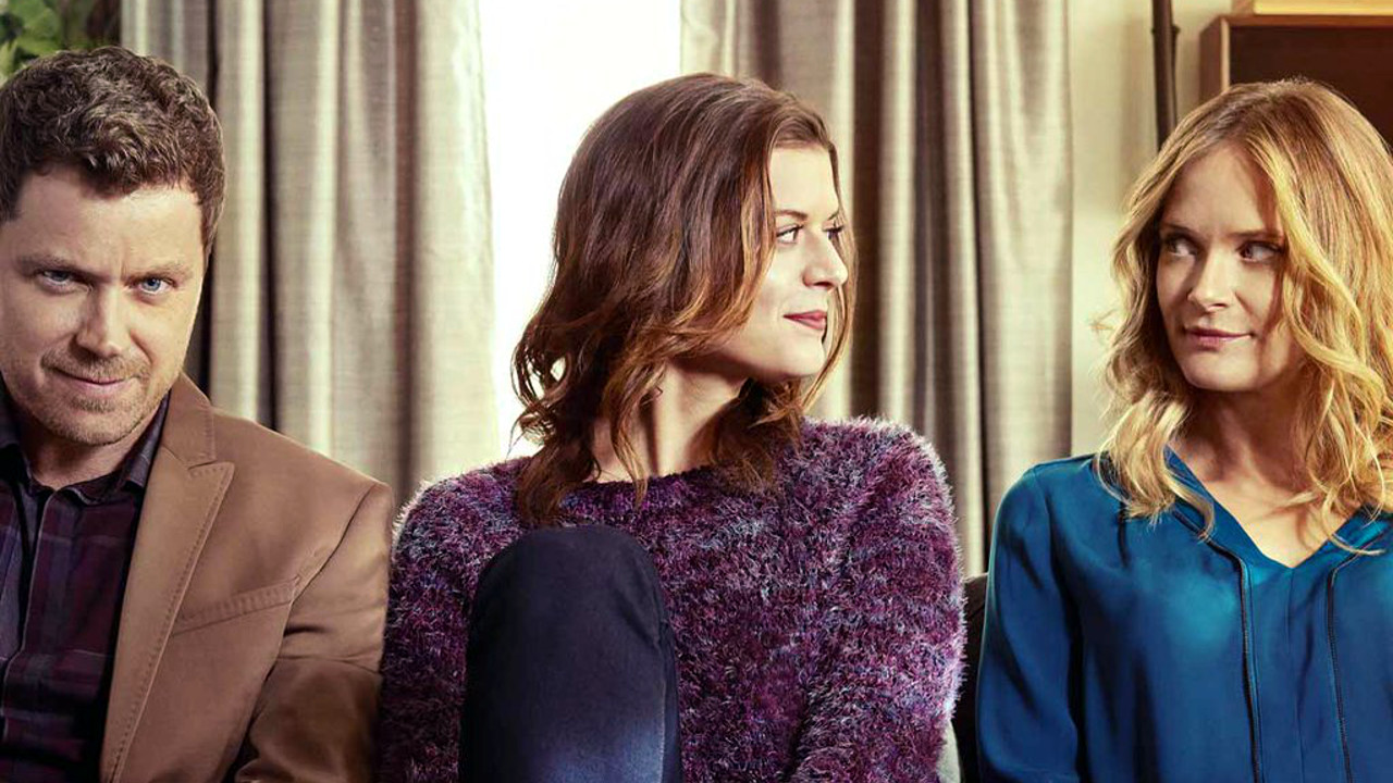 You Me Her 1. Sezon 2. Bölüm