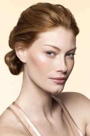 Alyssa Sutherland tüm dizileri dizigom'da