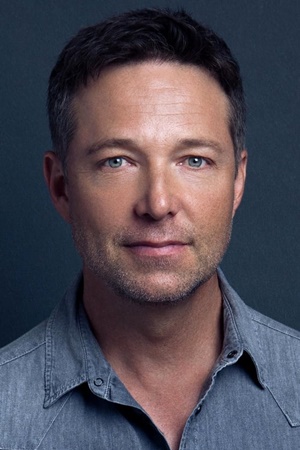 George Newbern tüm dizileri dizigom'da