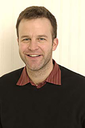 Tom McCarthy tüm dizileri dizigom'da