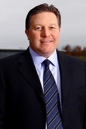 Zak Brown tüm dizileri dizigom'da