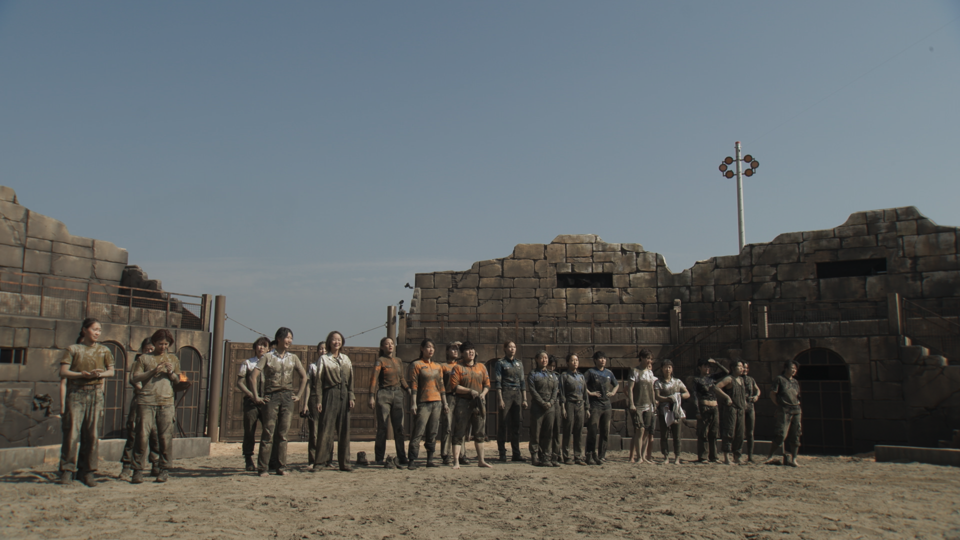 Siren: Survive the Island 1. Sezon 1. Bölüm