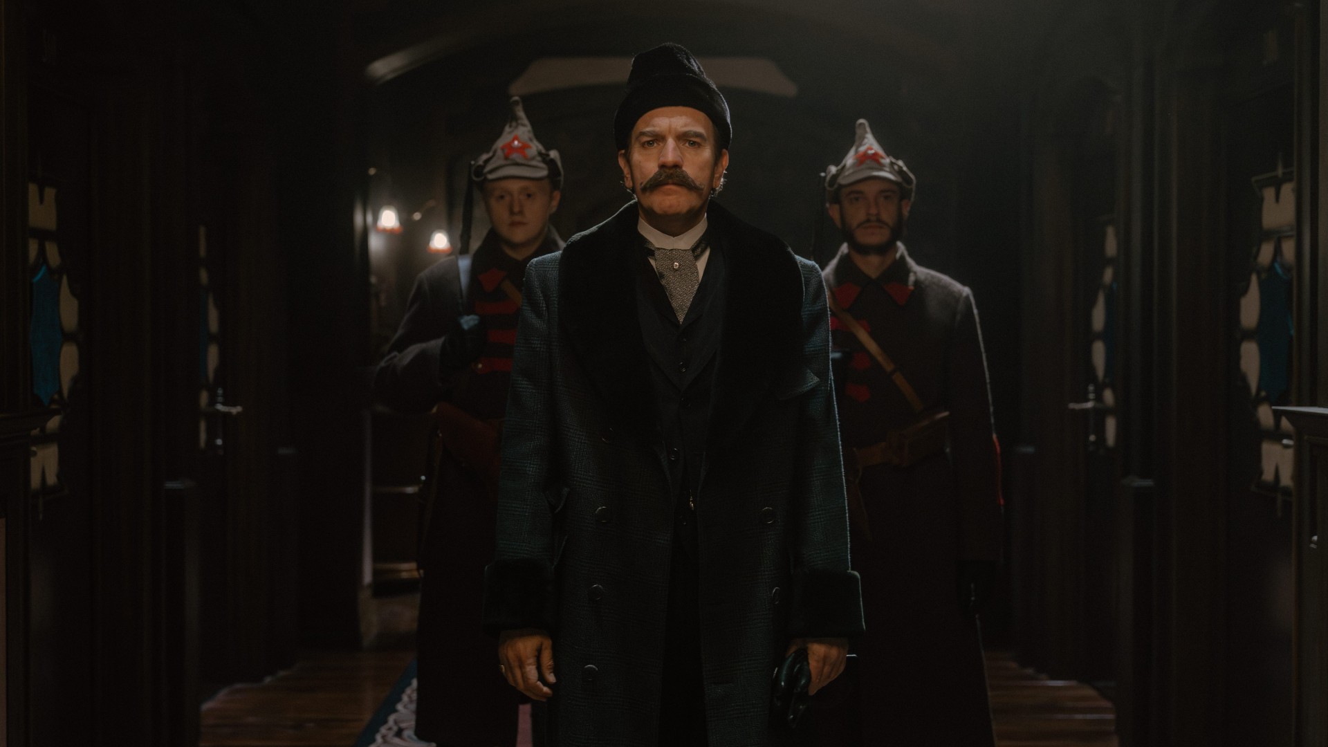 A Gentleman in Moscow 1. Sezon 1. Bölüm