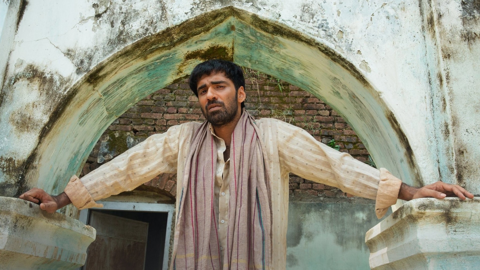 Khakee: The Bengal Chapter 1. Sezon 1. Bölüm